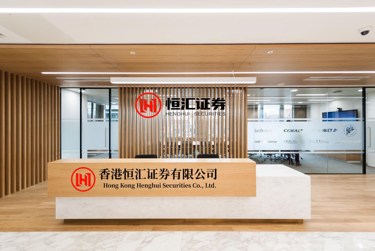 在线期货配资 618快递高峰波段式来袭：囤货的少了、理性消费多了